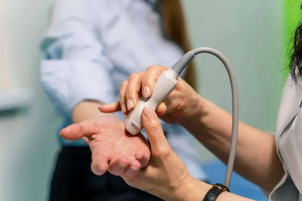 Wrist pain ultrasound